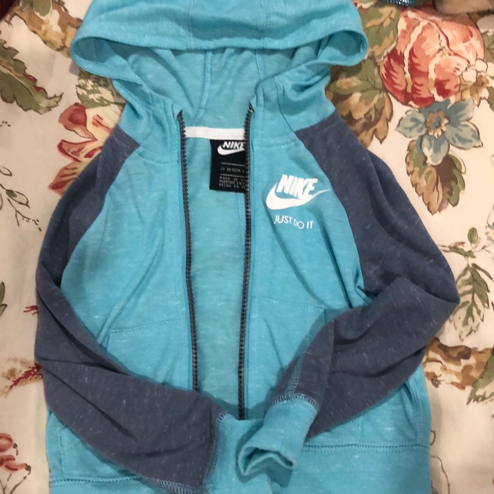 Nike hoodie